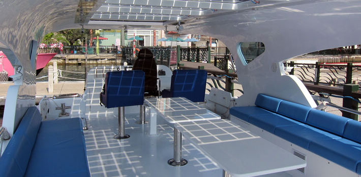 السفن البيئية - قارب ركاب يعمل بالطاقة الشمسية