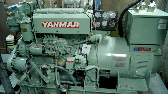 Motores compactos Yanmar para palangreiro de atum deSSF